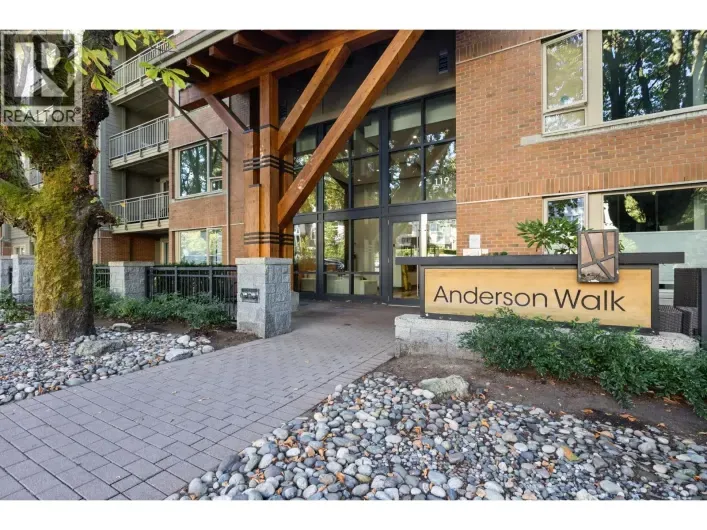 304 119 W 22ND STREET, North Vancouver