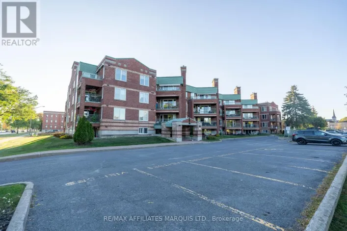 304 - 121 WATER STREET W, Cornwall