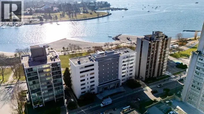 304 1233 BEACH AVENUE, Vancouver
