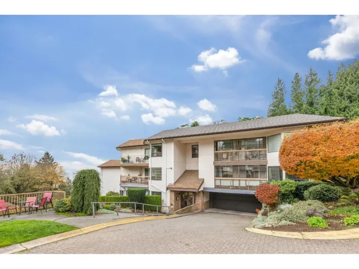 304 1351 VIDAL STREET, White Rock