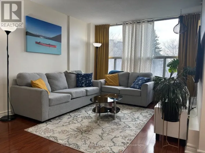 304 - 15 VICORA LINKWAY, Toronto