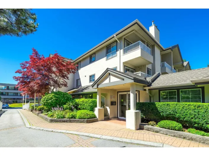 304 15272 20 AVENUE, Surrey