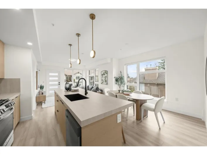 304 15353 17 AVENUE, Surrey