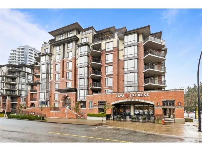 304 1581 FOSTER STREET, White Rock
