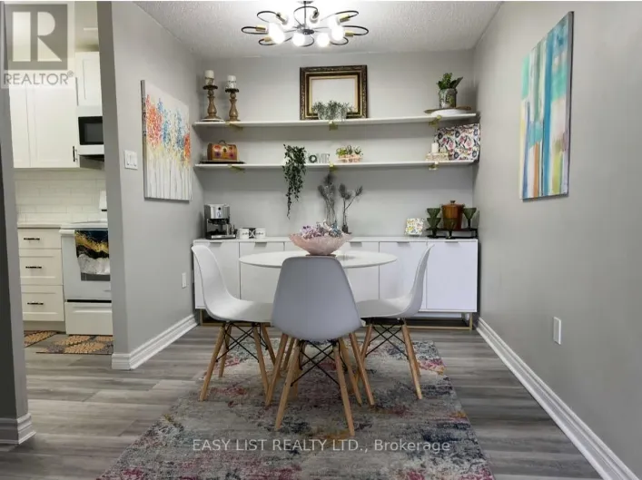 304 - 1582 ERNEST AVENUE, London South