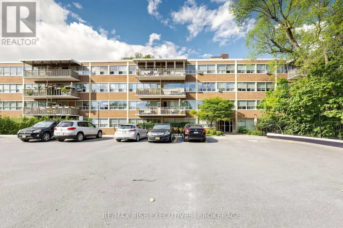 304 - 160 THE DONWAY W, Toronto