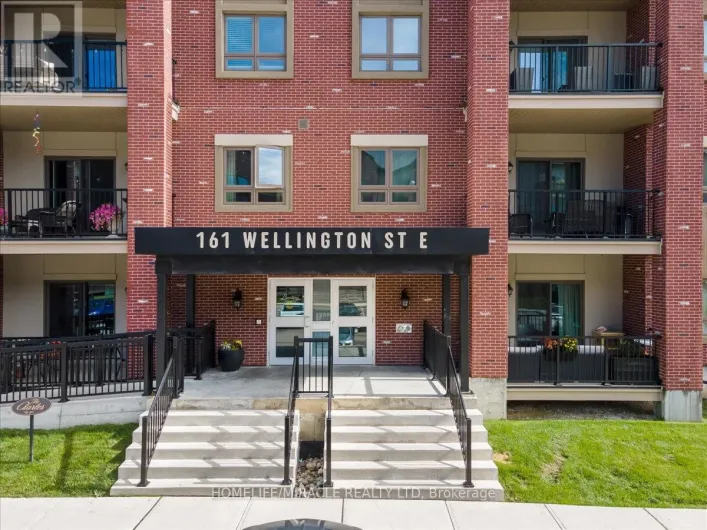304 - 161 WELLINGTON STREET E, New Tecumseth
