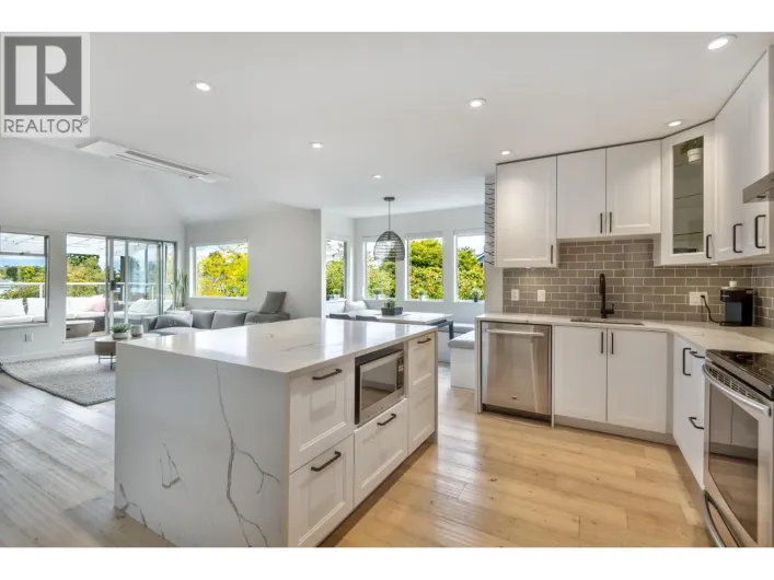 304 1665 ARBUTUS STREET, Vancouver