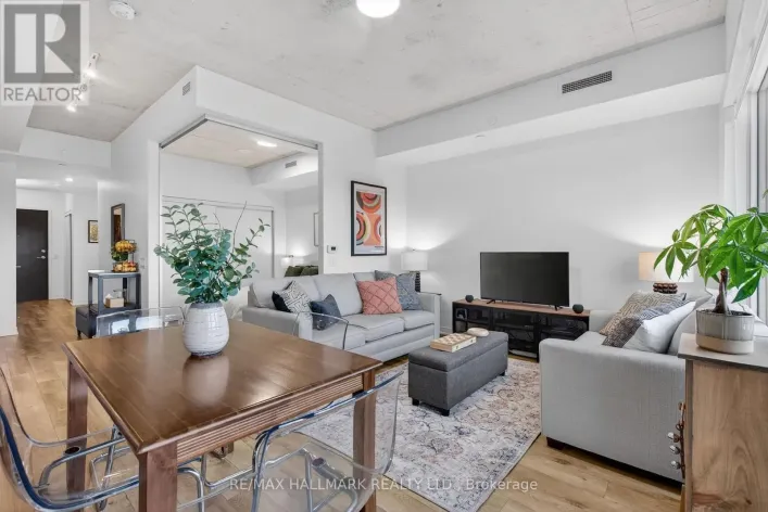 304 - 1808 ST. CLAIR AVENUE W, Toronto