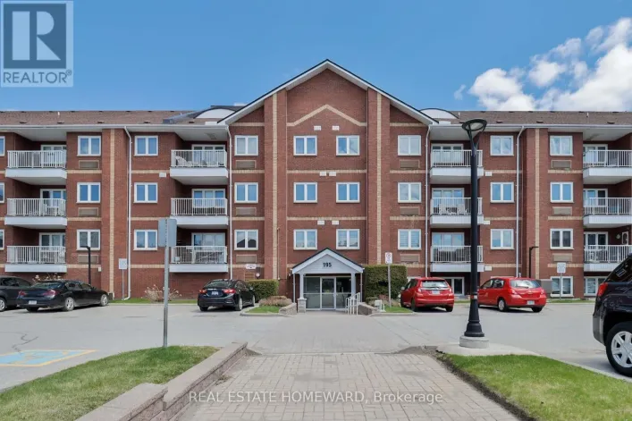 304 - 195 LAKE DRIVEWAY WEST, Ajax
