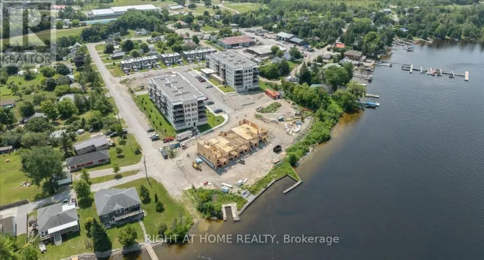 304 - 19B WEST STREET N, Kawartha Lakes