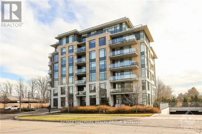 304 - 2 THE PARKWAY, Ottawa