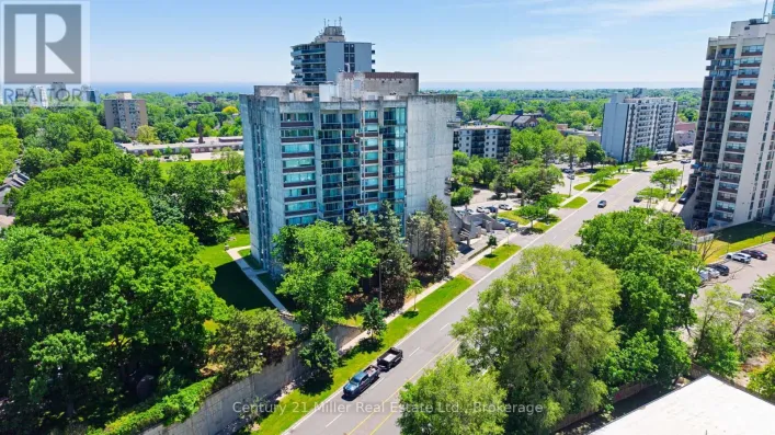 304 - 20 SPEERS ROAD, Oakville