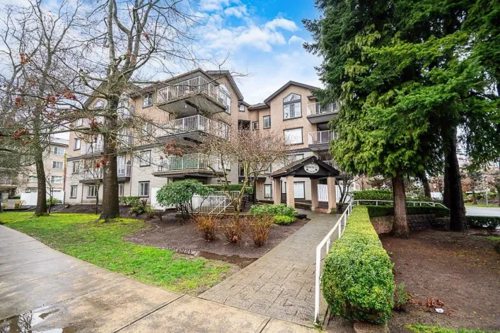 304 20288 54 AVENUE, Langley