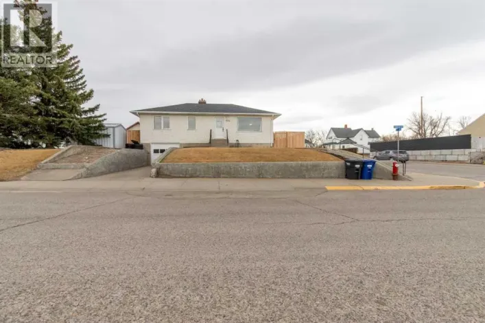 304 21 Street, Fort Macleod