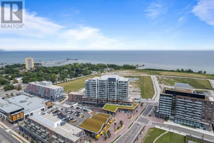 304 - 220 MISSINNIHE WAY, Mississauga
