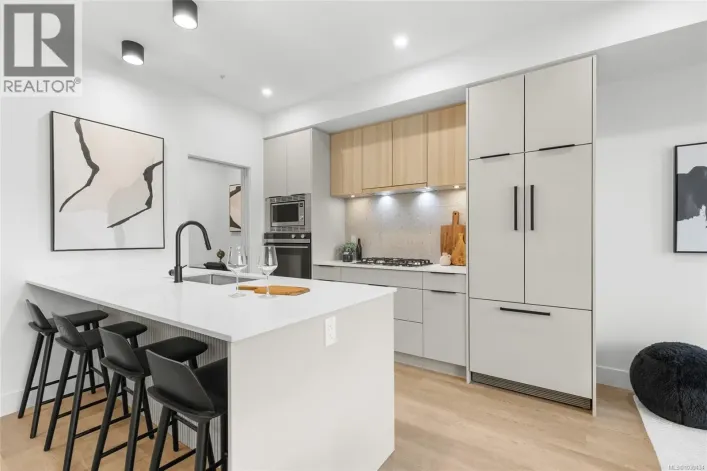 304 2341 Bear Mountain Pkwy, Langford