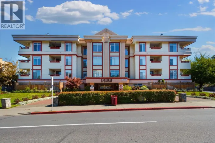 304 2511 Quadra St, Victoria