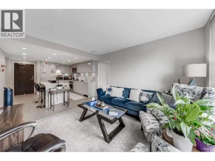304 3100 WINDSOR GATE, Coquitlam