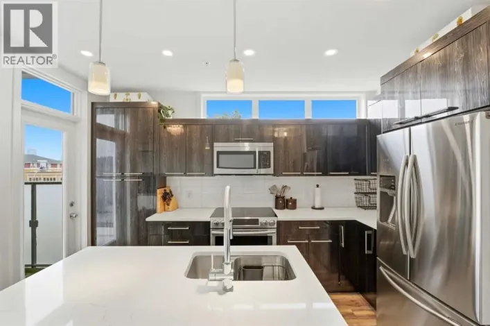 304, 317 22 Avenue SW, Calgary