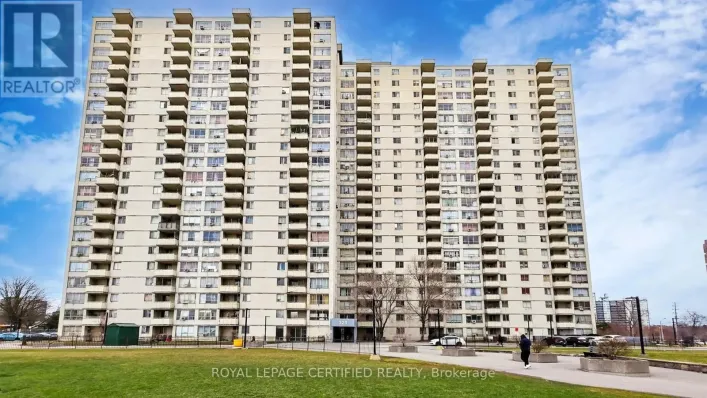 Apartment for sale: 304 - 320 DIXON ROAD, Toronto