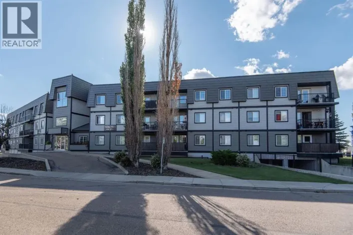 304, 3730 50 Avenue, Red Deer