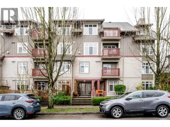 304 4272 ALBERT STREET, Burnaby