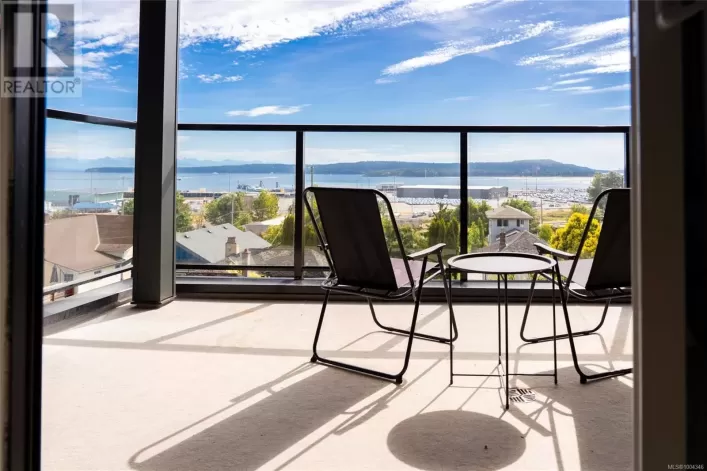 304 45 Haliburton St, Nanaimo