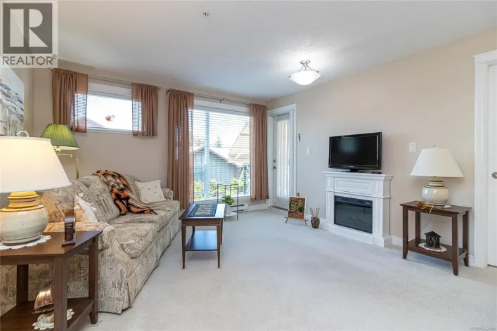 304 4536 Viewmont Ave, Saanich