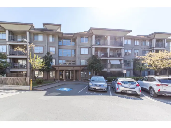 304 45555 YALE ROAD|Chilliwack Proper South, Chilliwack
