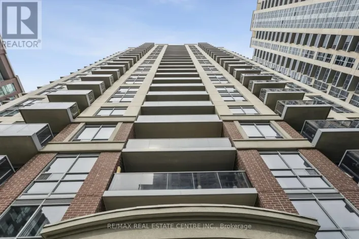 304 - 5 MICHAEL POWER PLACE, Toronto