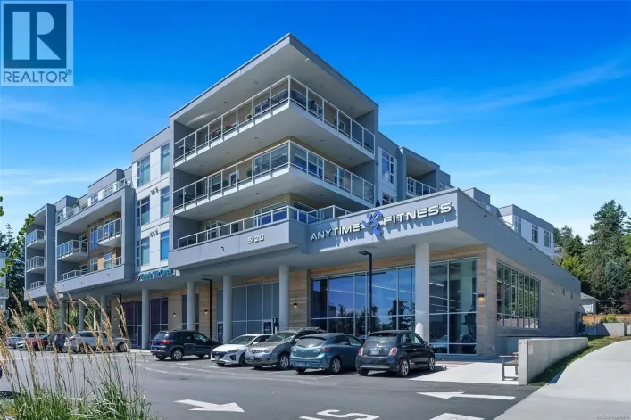 304 5120 Cordova Bay Rd, Saanich