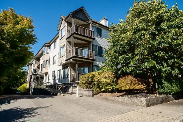 304 5489 201 STREET, Langley