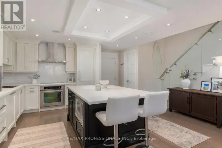 304 - 71 OLD MILL ROAD, Toronto