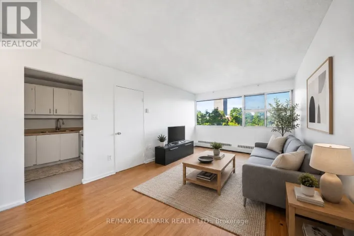 304 - 725 DON MILLS ROAD, Toronto