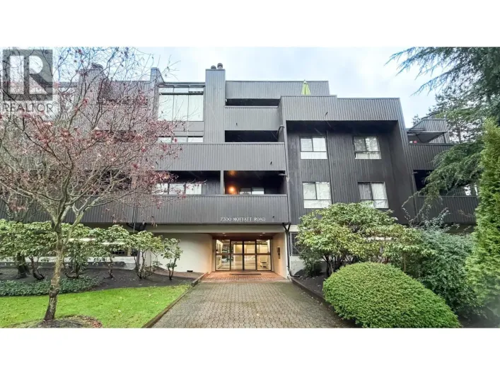 304 7300 MOFFATT ROAD, Richmond