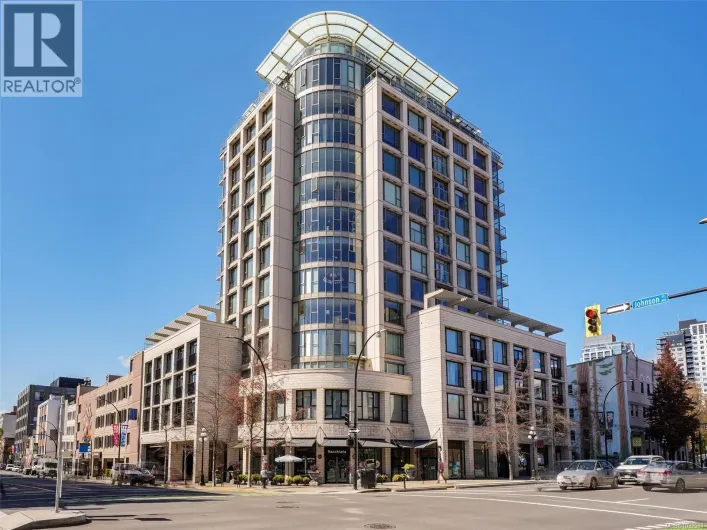304 760 Johnson St, Victoria