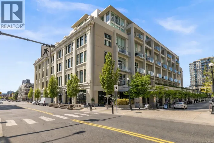 304 770 Fisgard St, Victoria