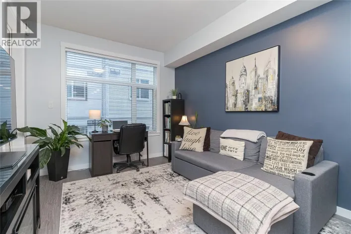 304 868 Orono Ave, Langford