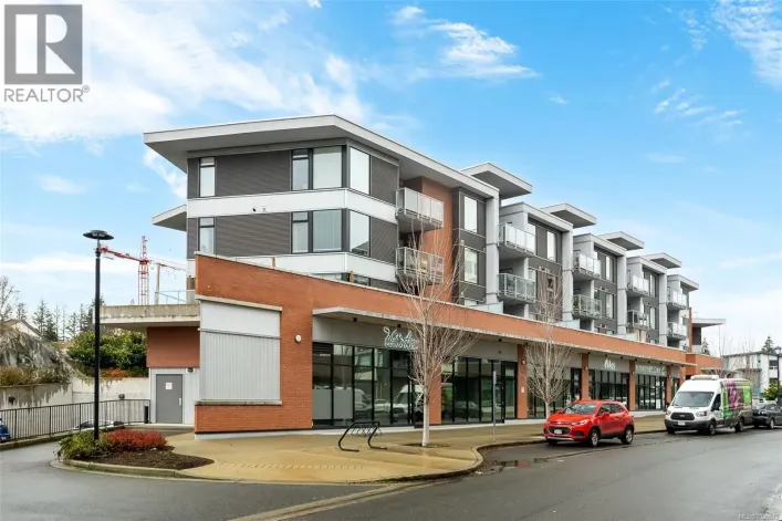 304 950 Whirlaway Cres, Langford