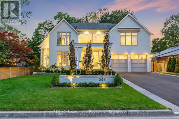 304 POMONA AVENUE, Burlington