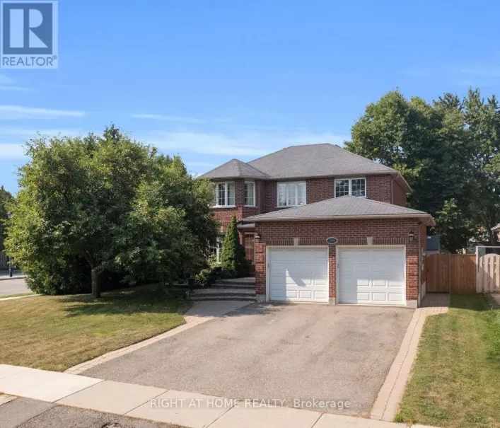 304 RHODES CIRCLE, Newmarket