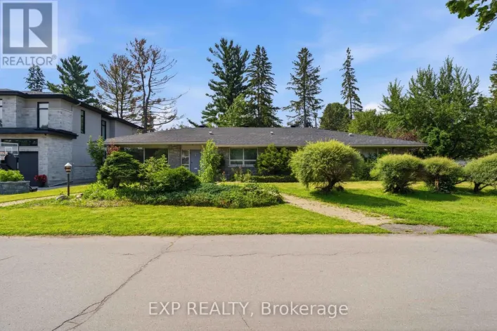 304 ROGER ROAD, Ottawa
