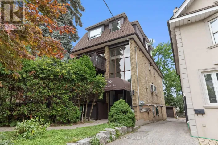 304 ROSELAWN AVENUE, Toronto