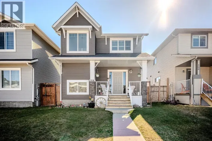 304 Willow Street, Cochrane