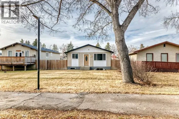 3042 31A Street SE, Calgary