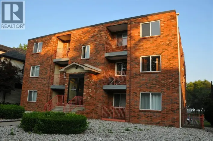 3044 SANDWICH Unit# 203, Windsor