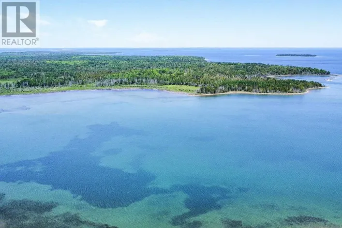 3048 Richmond Bay RD, Hilton Beach