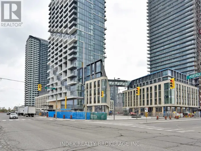 305 - 1000 PORTAGE PARKWAY, Vaughan