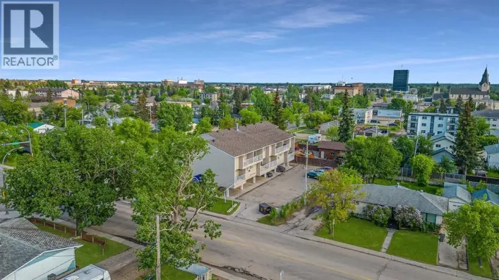 305, 10201 108 Avenue, Grande Prairie
